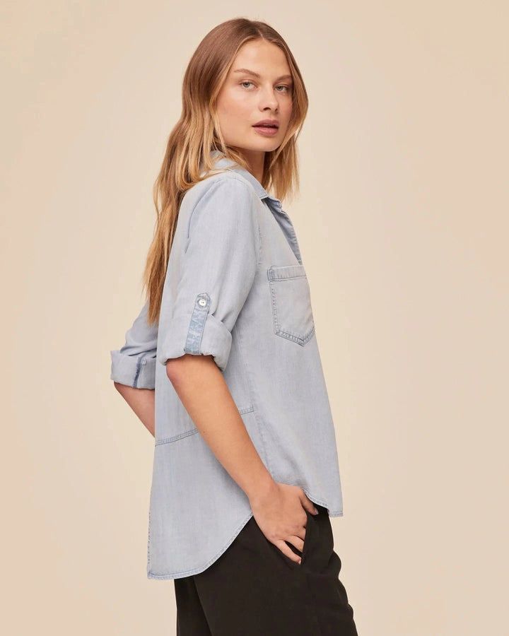 SPLIT BACK BUTTON DOWN TOP BELLA DAHL 