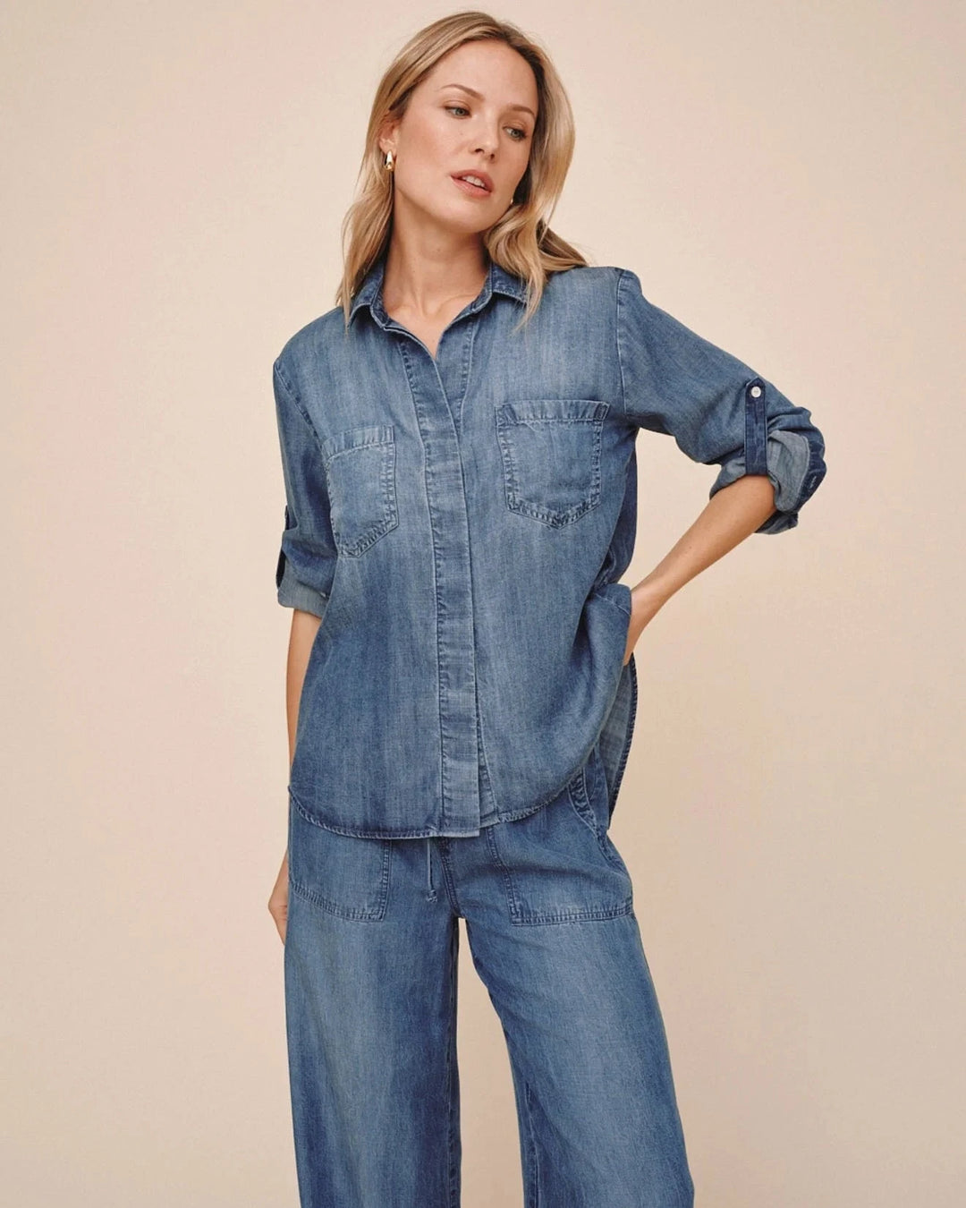 SPLIT BACK BUTTON DOWN TOP BELLA DAHL 