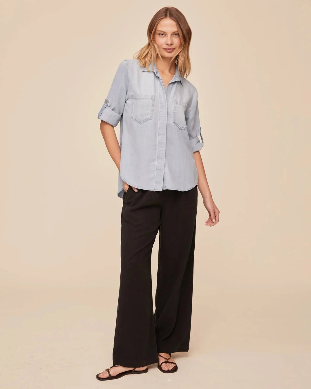 SPLIT BACK BUTTON DOWN TOP BELLA DAHL 