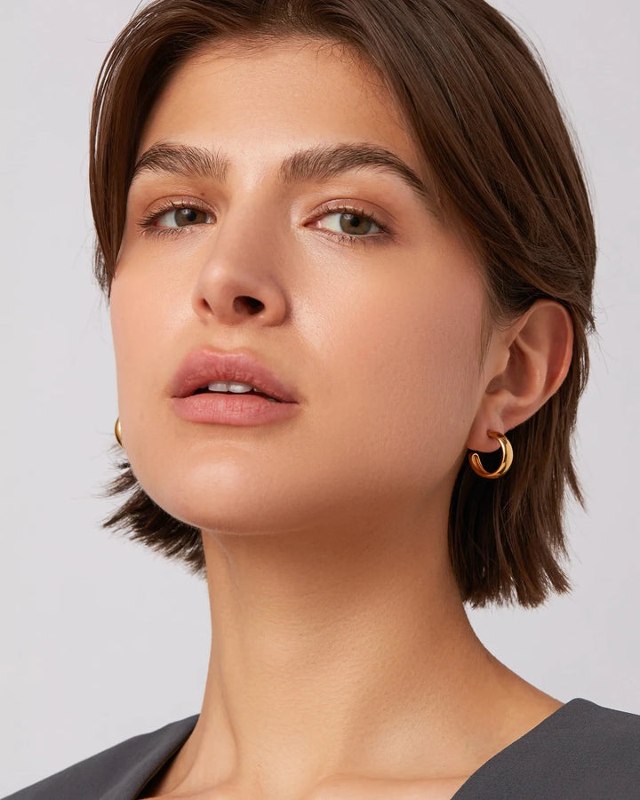 STAPLE HOOPS - SMALL Jewelry JENNY BIRD 