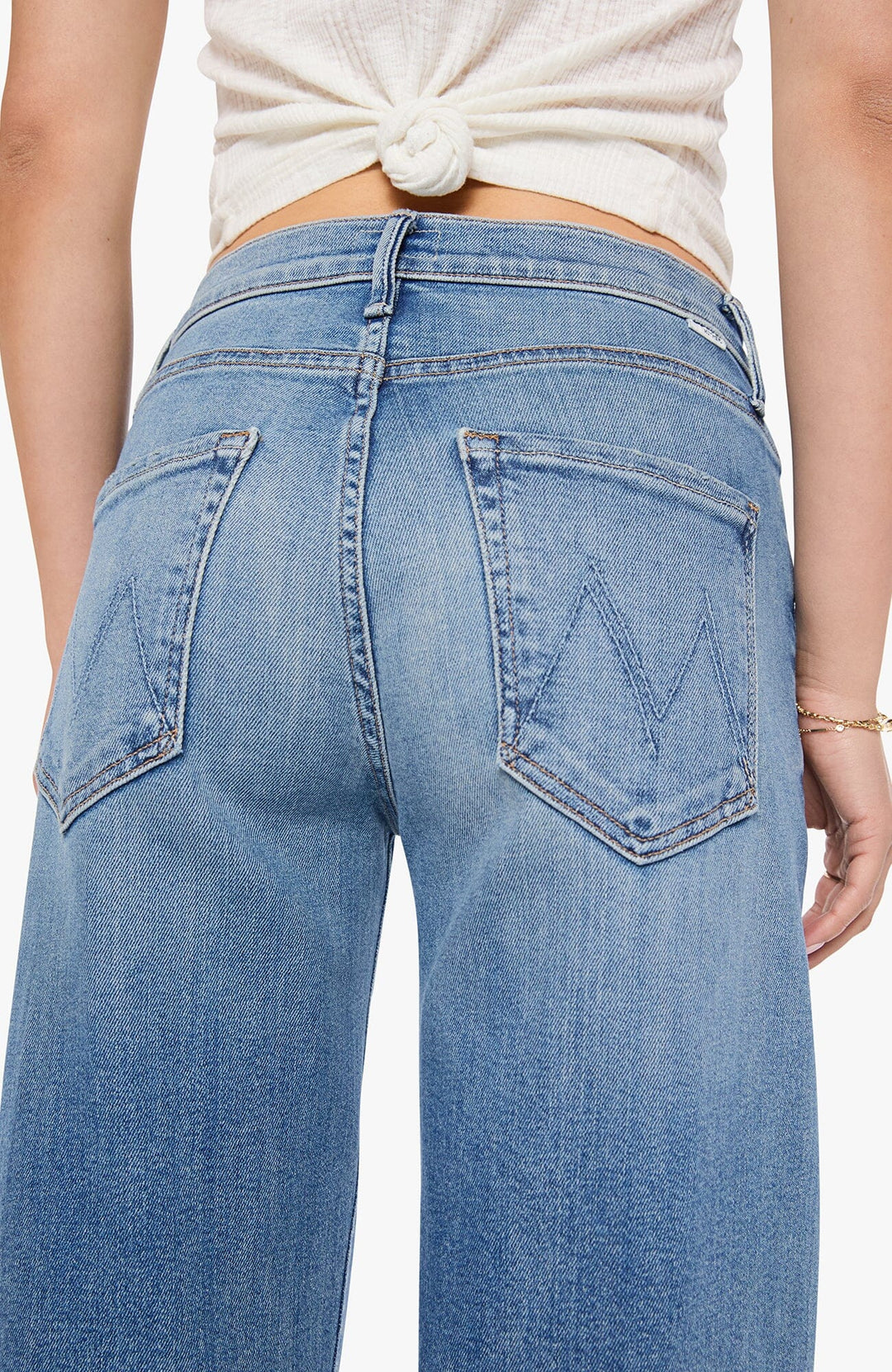 THE MIDRISE LASSO SNEAK - MOVE TO THE GROOVE DENIM Mother 