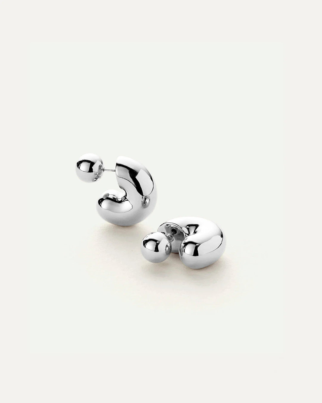 TOME HOOPS - MEDIUM Jewelry JENNY BIRD SILVER 