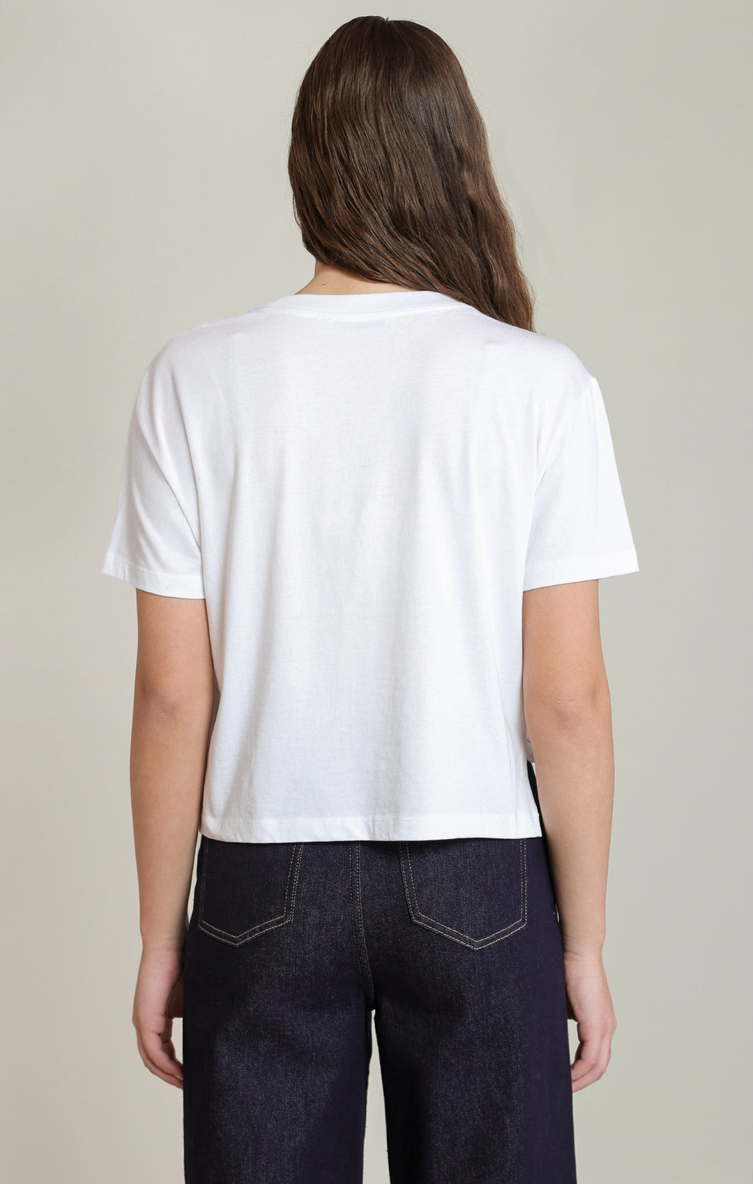 BASIC T-SHIRT
