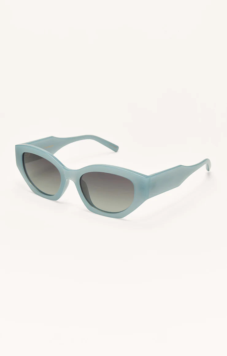 Z-Supply | LOVE SICK SUNGLASSES | Bella Maas Boutique display picture 2